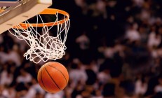 米兰体育app-世界排名争夺战之夜，东契奇刷新纪录，独行侠的孤星如何照亮NBA历史