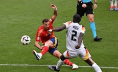 米兰登录入口-关于德国队力克泰国队，郑思维扛起全队的信息