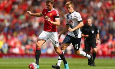 米兰真人-包含里尔客场不敌南特，遭遇惨败的词条