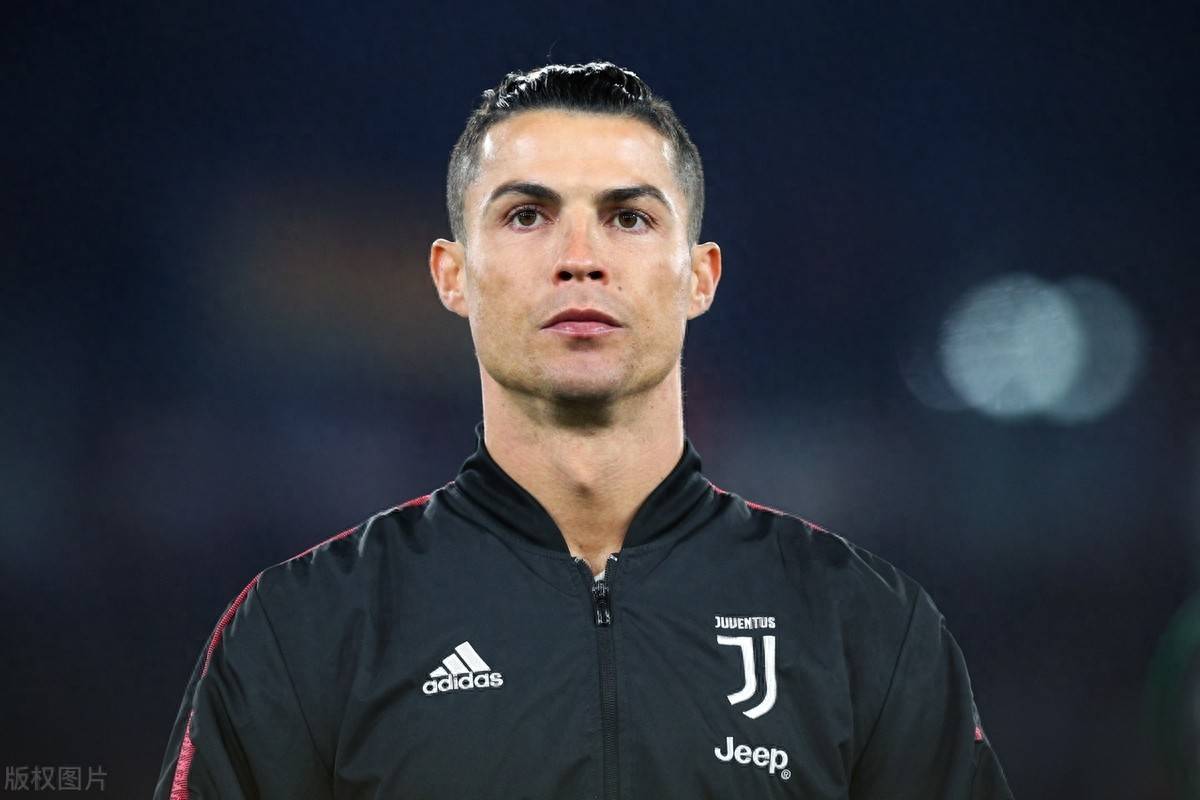 尤文图斯周中再胜，C罗两球领先射手榜的简单介绍