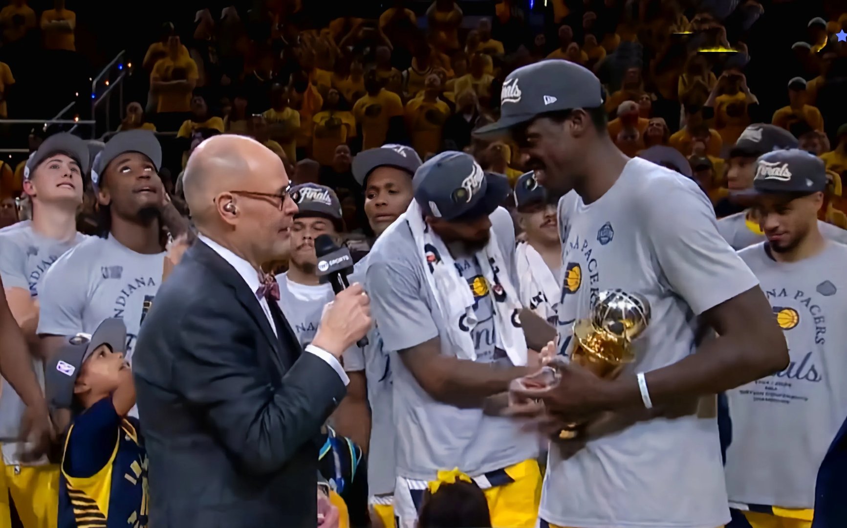 灰熊险胜骑士，西亚卡姆统治全场的简单介绍