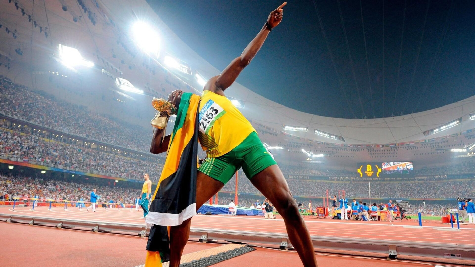 孙兴慜一锤定音，拜仁稳如磐石力克莱比锡红牛